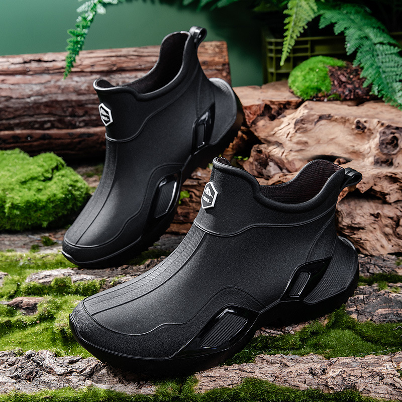 Unisex Short Tube Water Shoes  – Fishing Boots recenzja i cena